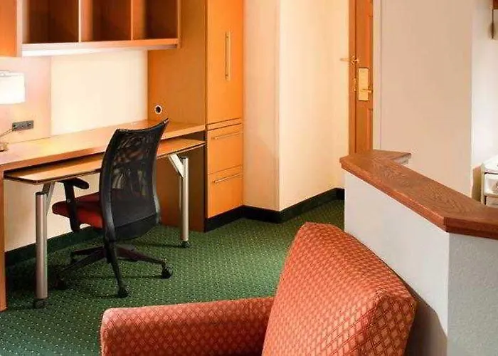 Mainstay Worthington Hotel