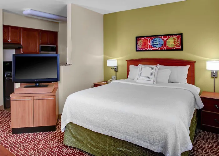 Mainstay Worthington 3* Columbus